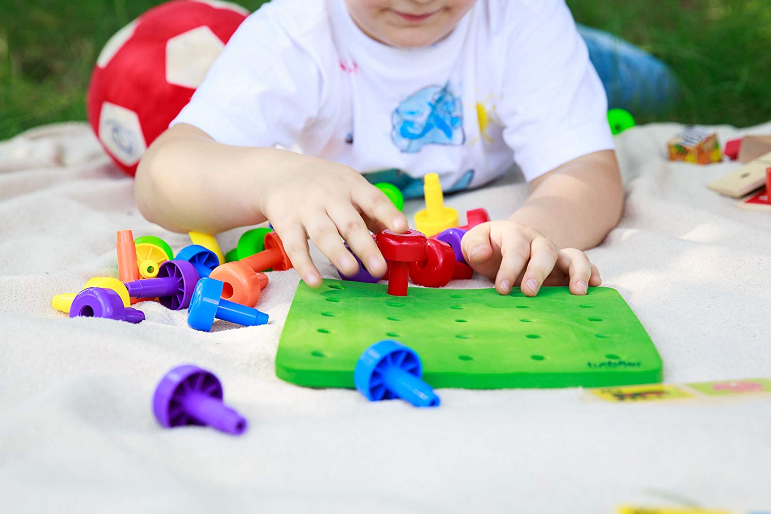 juguetes y juegos educativos para niños de menos de 3 años